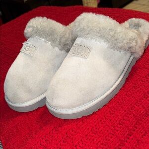 UGG Women's Light Gray Sheepskin Slippers